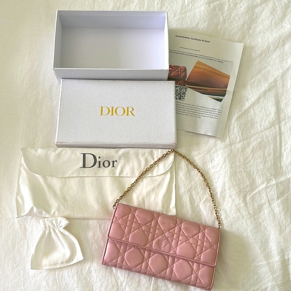 Dior Handbags - 🥂Christian Dior Pink Cannage Lambskin Croisiere chain wallet